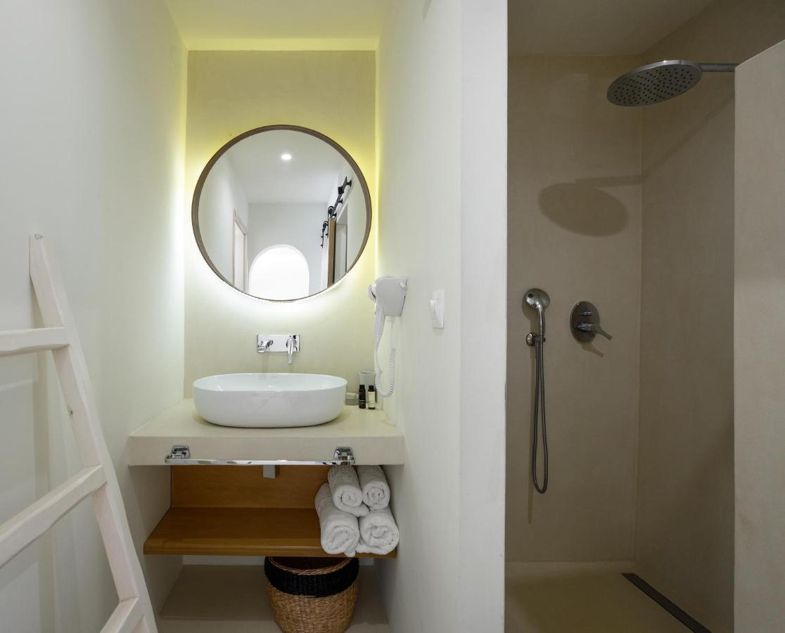 Karidi Beach Boutique Suites Vourvourou Exterior photo